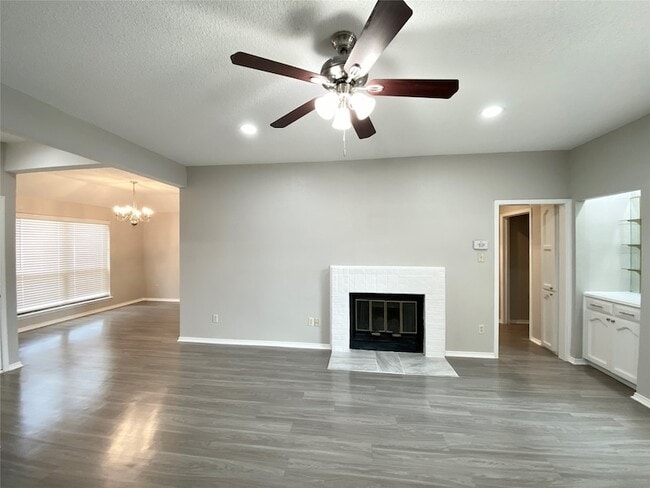 Building Photo - 500 Norwood Pl