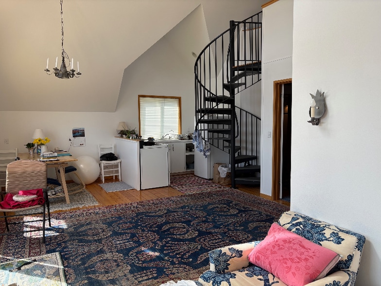 Building Photo - 1100 Madison St