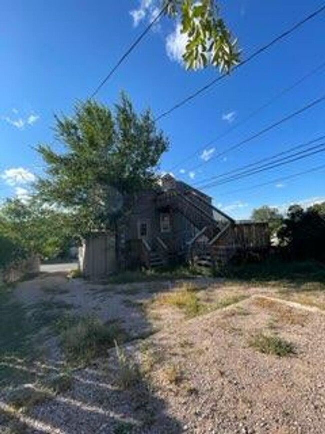 Building Photo - r1306LBP