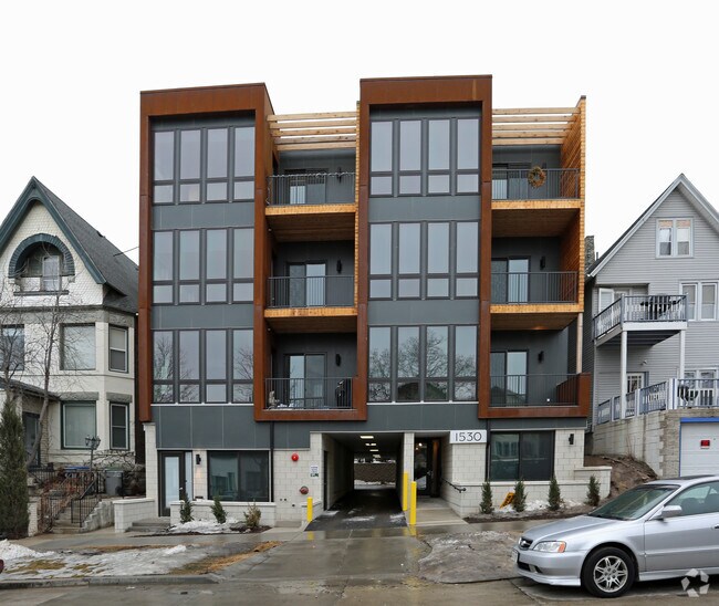 Building Photo - Jackson Apartments