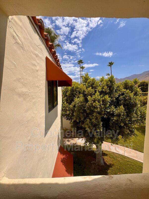Building Photo - 255 E Avenida Granada