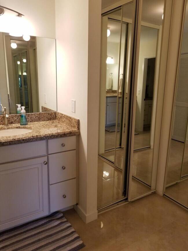 Building Photo - 326 Brackenwood Cir