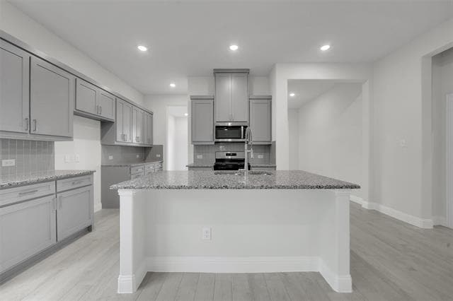 Building Photo - 3005 Bellatrino Cir