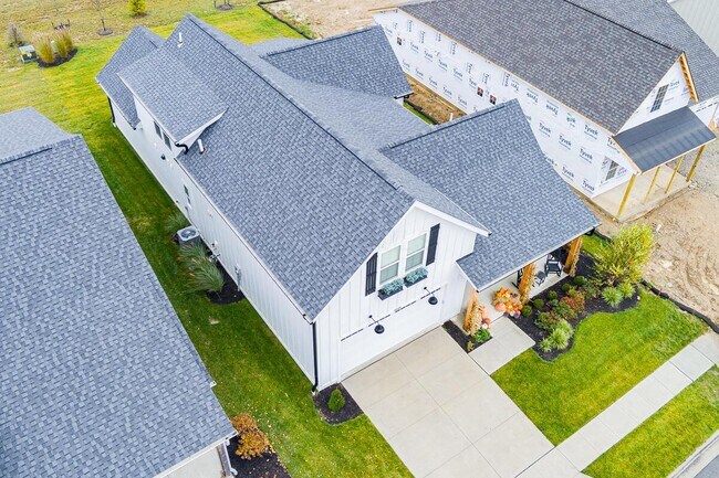 Building Photo - 8838 Eliot Dr