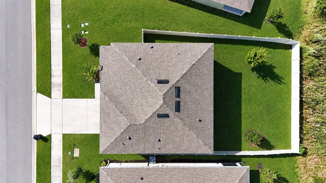 Building Photo - 3 Melogold Dr