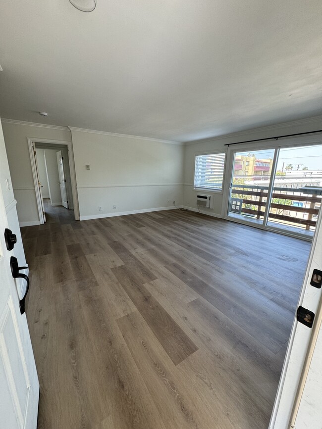 View of living room from front door - 2844 E 3rd St