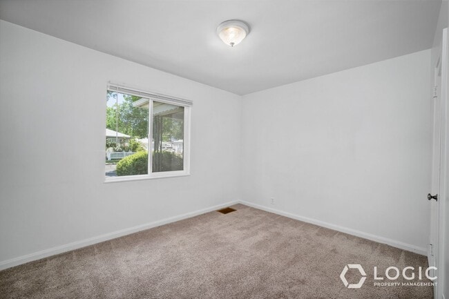 Building Photo - 1772 E 2100 S