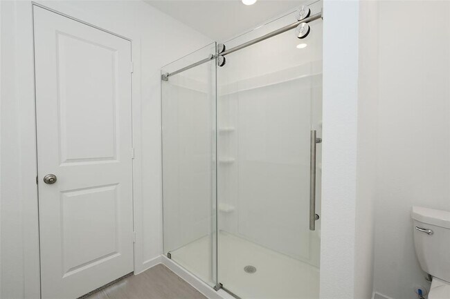 Building Photo - 6602 Tricolor Beech Ln