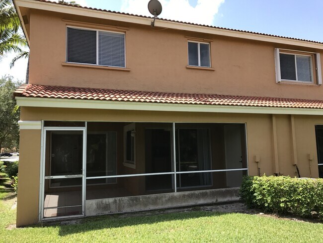 Building Photo - 6109 Reynolds St