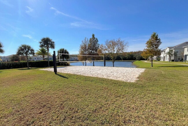 Building Photo - 6464 S Goldenrod Rd