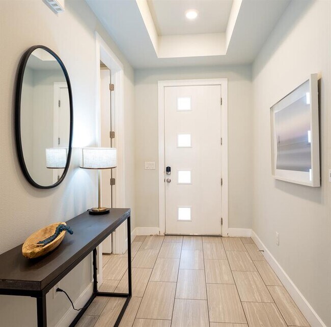 Building Photo - 4507 E Martin Luther King Jr Blvd