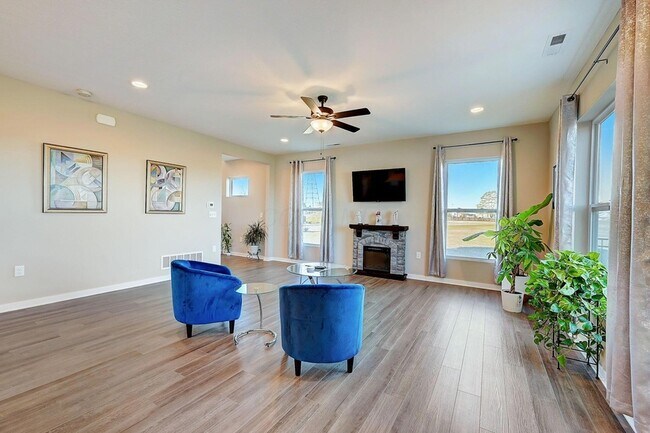 Building Photo - 3938 Legacy Rd