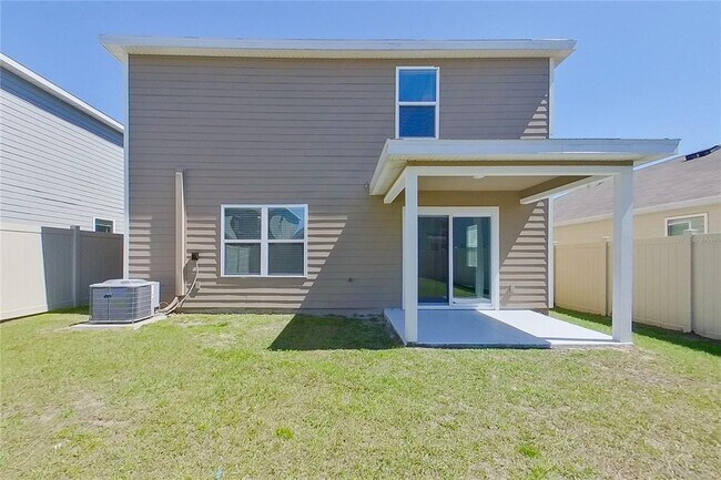 Building Photo - 8704 SW 44th Ct