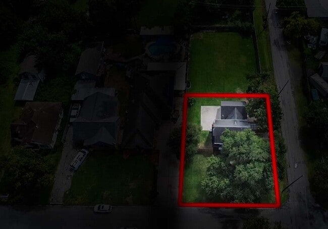 Building Photo - 8134 Niles St