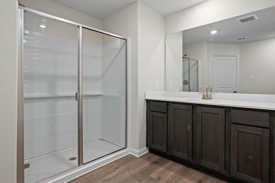 Building Photo - 422 Watson Ct