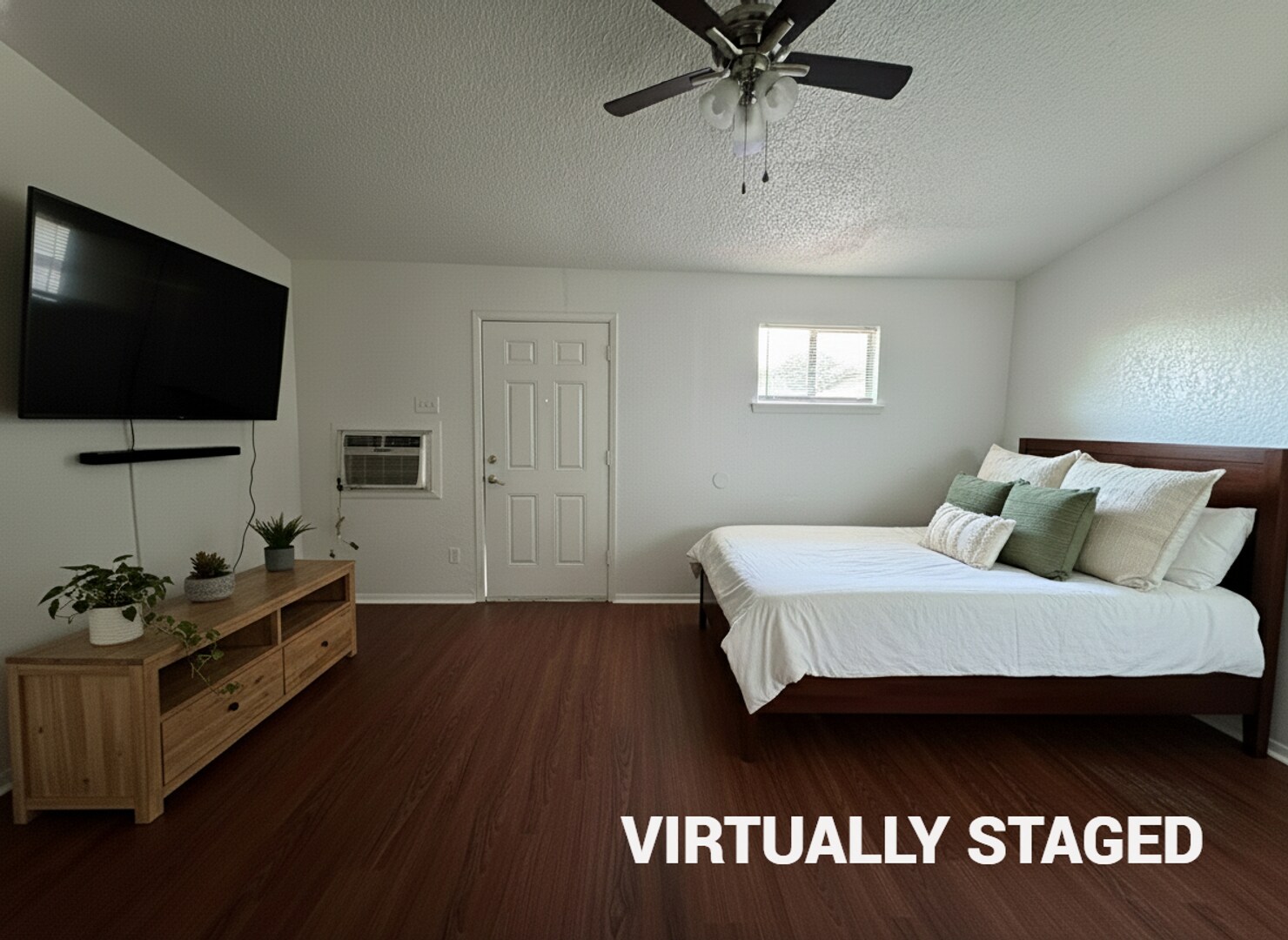 Building Photo - 715 N 20th St