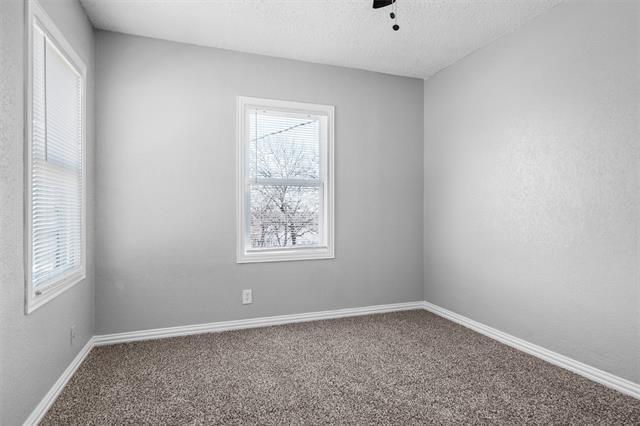 Building Photo - 2118 Lee Ave