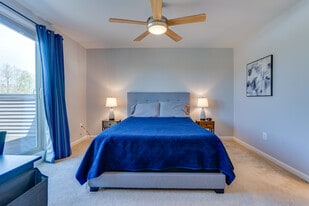 Building Photo - 43819 Stubble Corner Sq