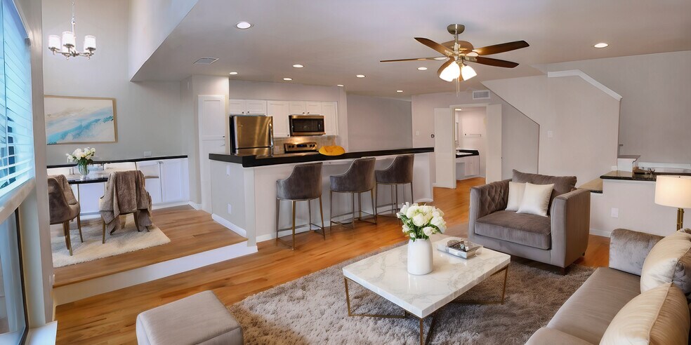 Building Photo - 6723 Eastridge Dr