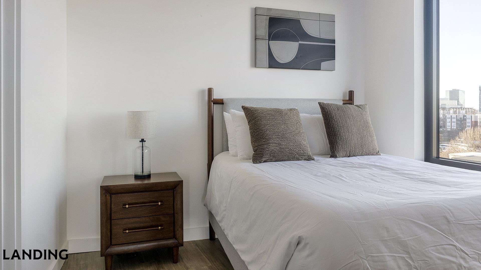 Building Photo - 1007 S Mint St