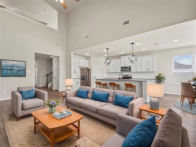 Building Photo - 8998 Delway Dr