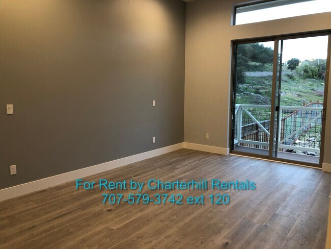 Building Photo - Beautiful, brand new, Fountaingrove home in convenient location near Keysight, Medtronic, Fountai...