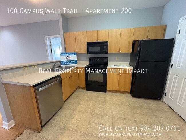 Building Photo - 100 Campus Walk Trl