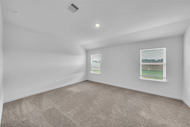 Building Photo - 30715 Wicklow Gdns Dr