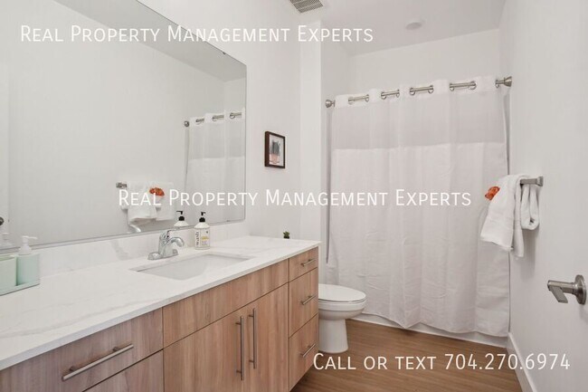 Building Photo - 14801 Statesville Rd