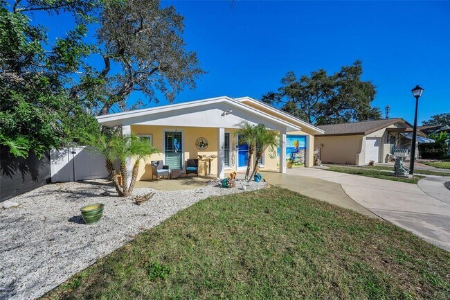 Building Photo - 1000 Crane Ct