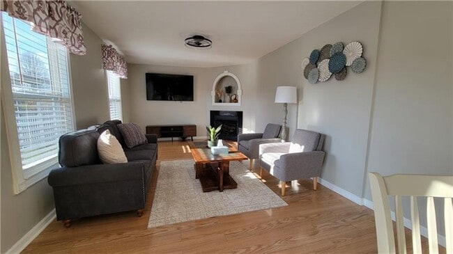 Building Photo - Spacious 4-Bedroom 3.5 bath Colonial with Pool & Modern Upgrades