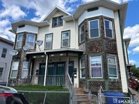 Building Photo - 236 Brooks St