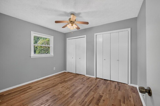 Building Photo - 4905 Annistown Rd