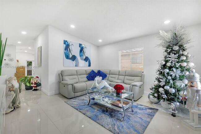 Building Photo - 3172 W 79th Pl