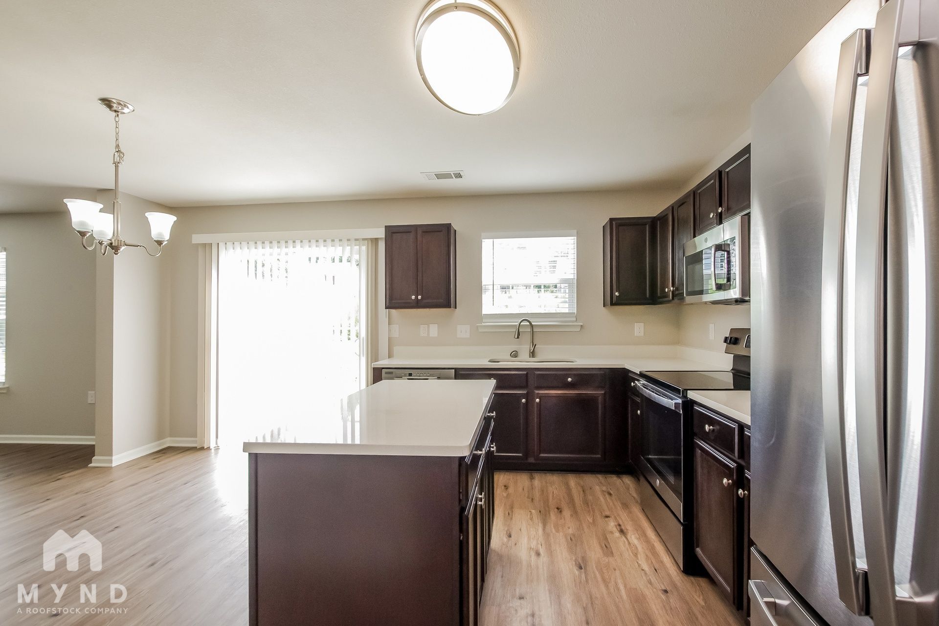 Building Photo - 956 Cassidy Dr