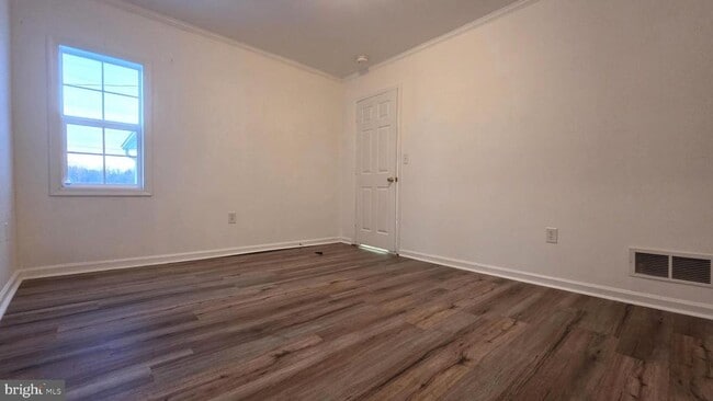 Building Photo - 392 Lafferty Ln