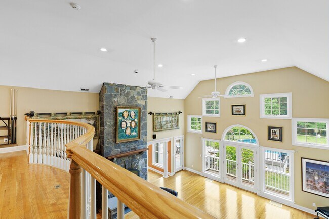 Building Photo - 91 Dogwood Ln