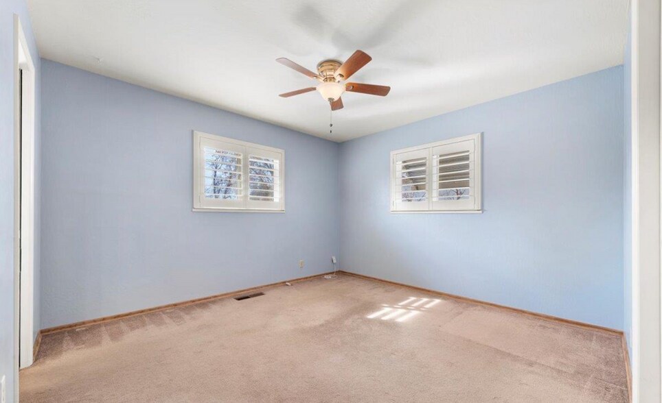 Building Photo - 900 Arleen Way