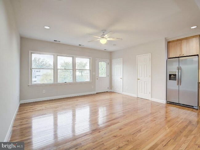 Building Photo - 4316 4th St NW