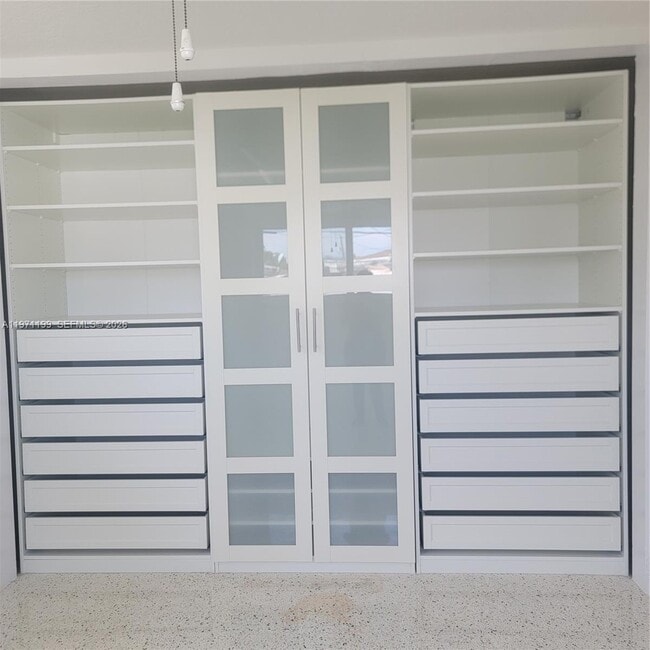 Building Photo - 551 NW 60th Ct