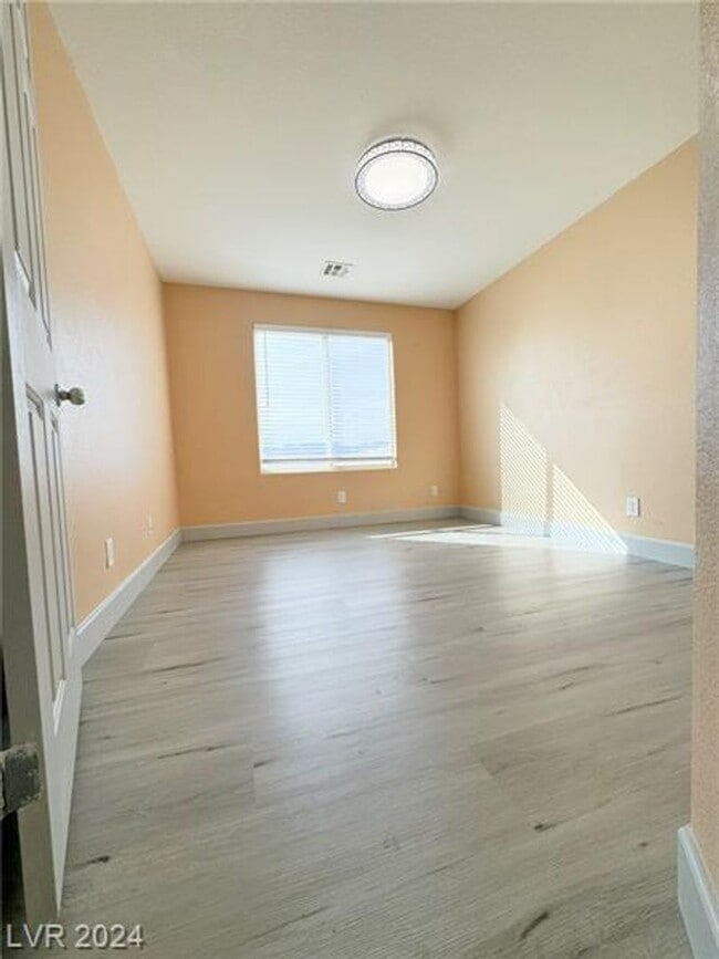 Building Photo - 6596 Polonius Ct