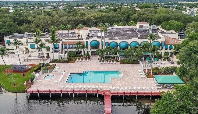 Building Photo - 9230 Lagoon Pl