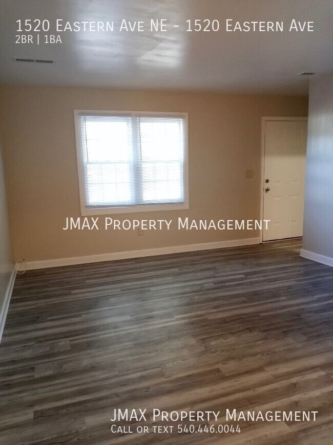 Building Photo - 1520 Eastern Ave NE