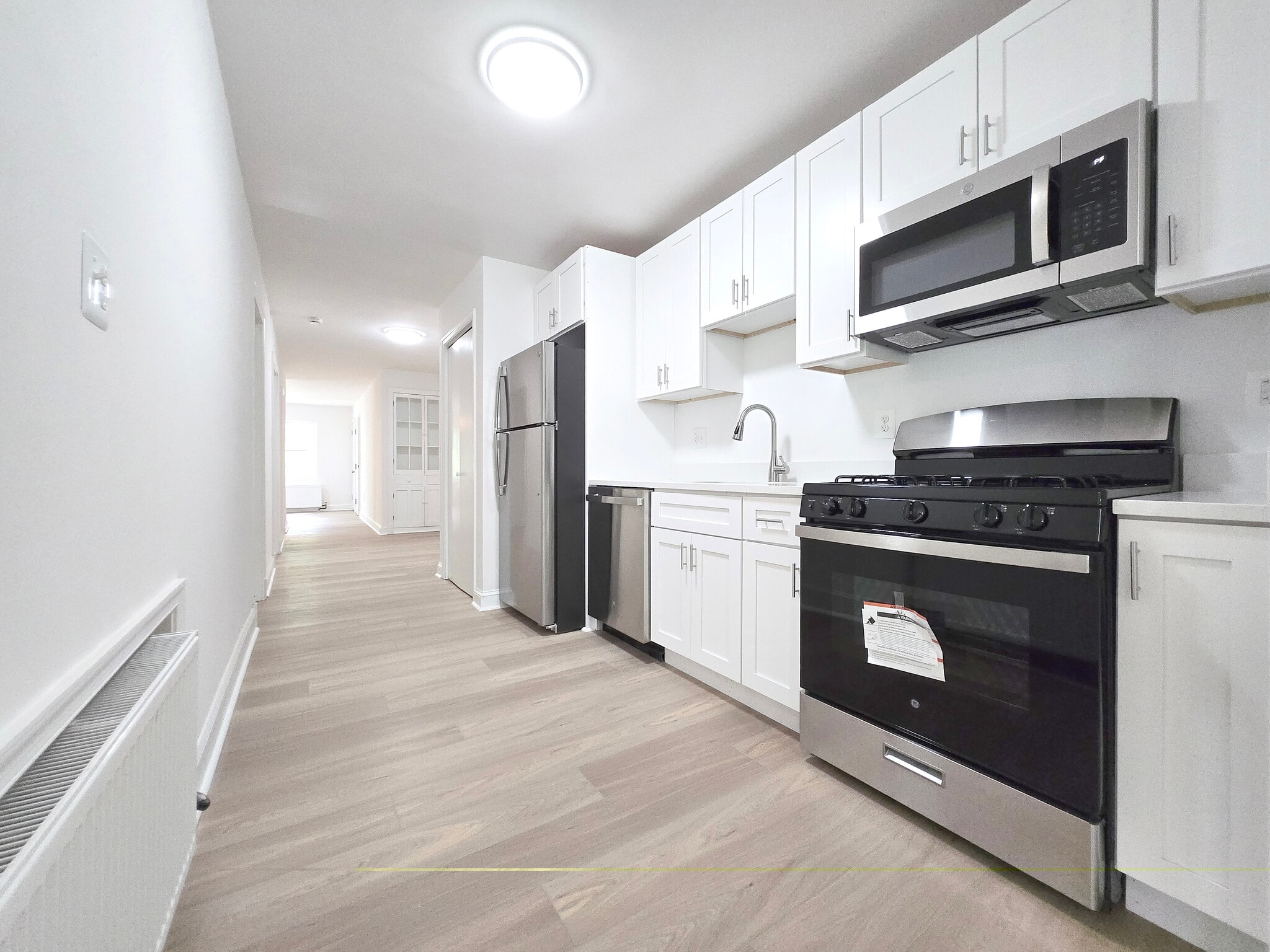 Building Photo - 4526 Avondale St