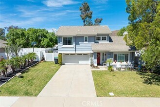 Building Photo - 26691 Kicking Horse Dr