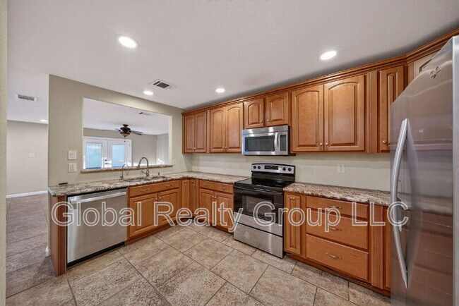 Building Photo - 12914 Ocean Glade