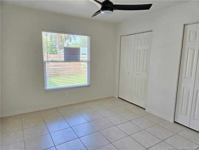 Building Photo - 4508 SE Salvatori Rd
