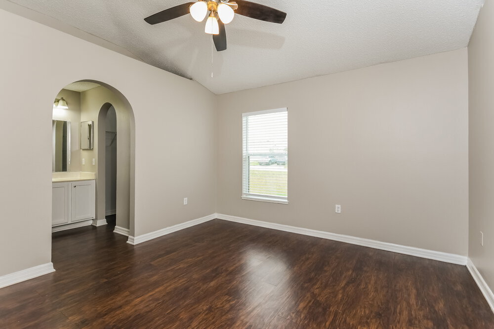 Building Photo - 2688 Whispering Trails Dr