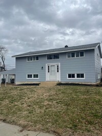 Building Photo - Singe Family in Stanton Area