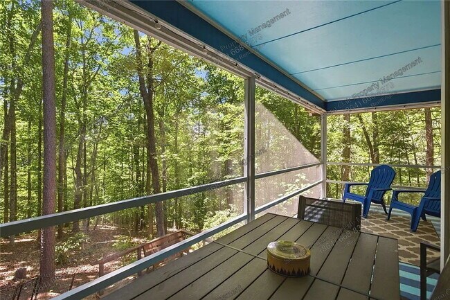 Building Photo - 11 Mizzen Ln